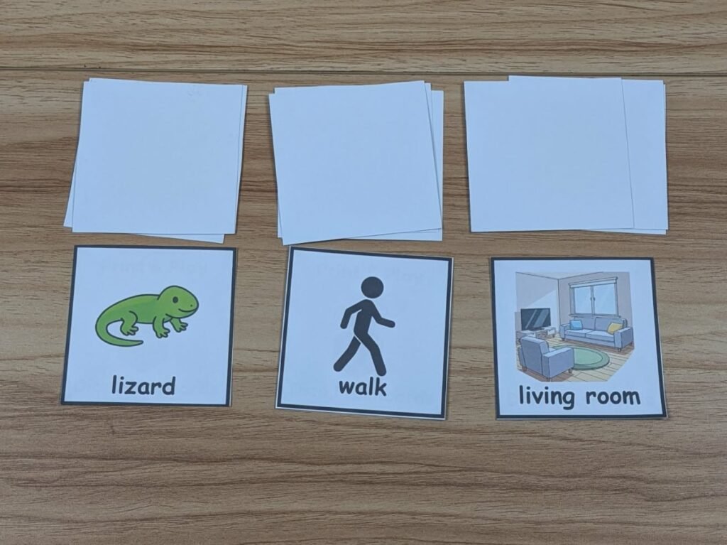 Picture flashcards used to create a three-picture storytelling game